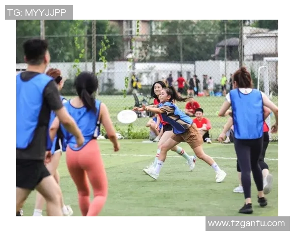 成都飞盘队引领热潮探索飞盘运动的节奏与变革之路