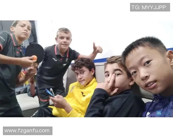 不期而遇的足球明星背后的故事与传奇人生揭秘 不期而遇的足球明星背后的故事与传奇人生揭秘